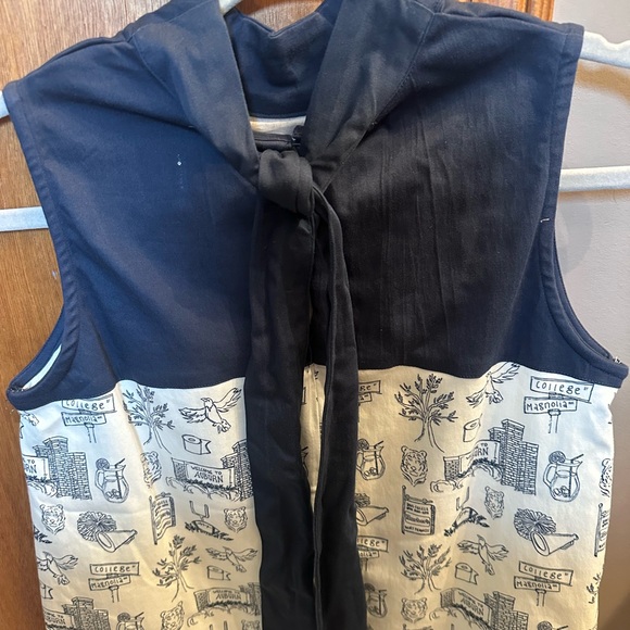 Clover + Bee Auburn print yoke tie dress - Picture 3 of 11